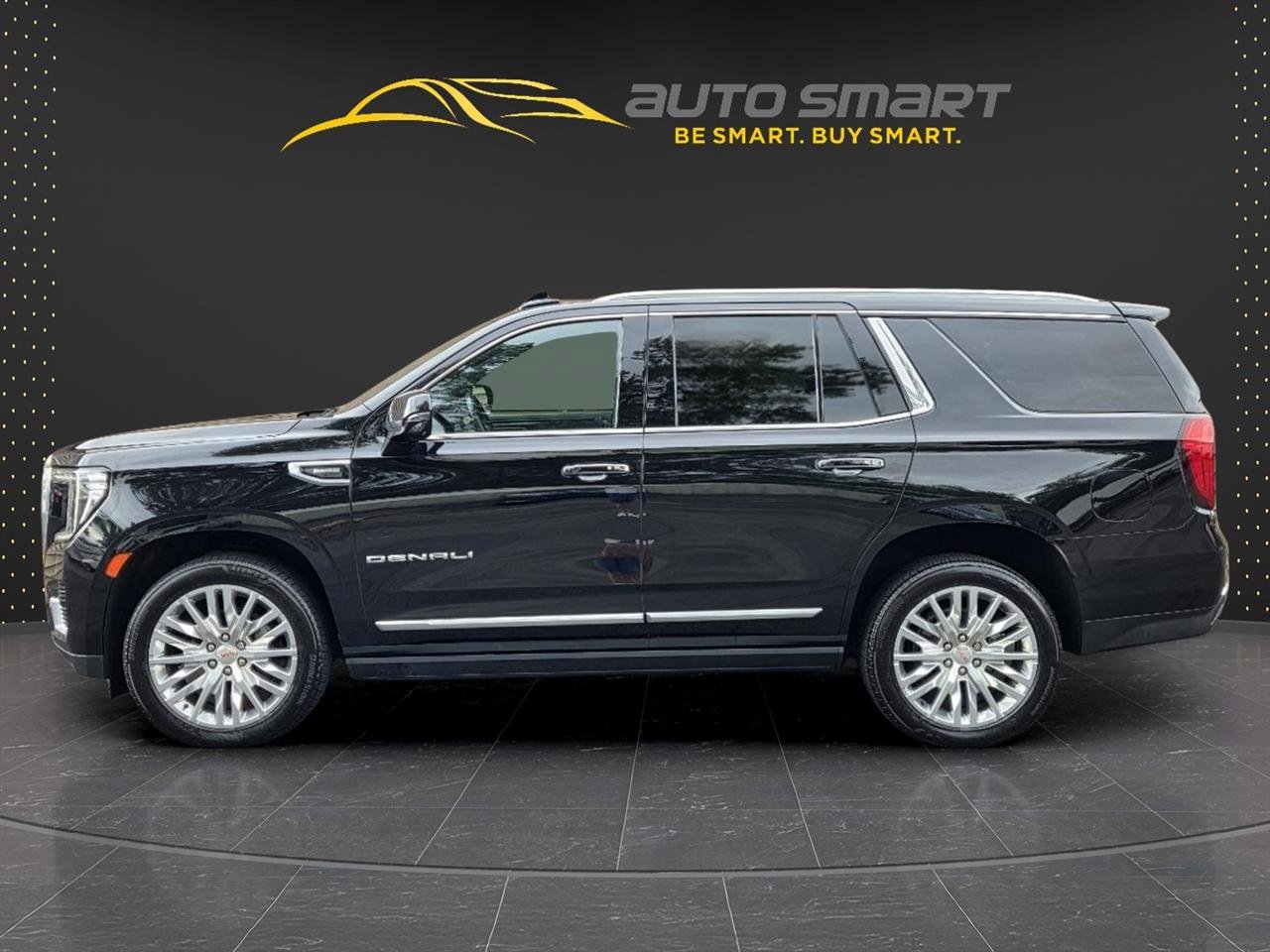 Used 2023 GMC Yukon Denali w/ Max Trailering Package AWD/4WD image 2