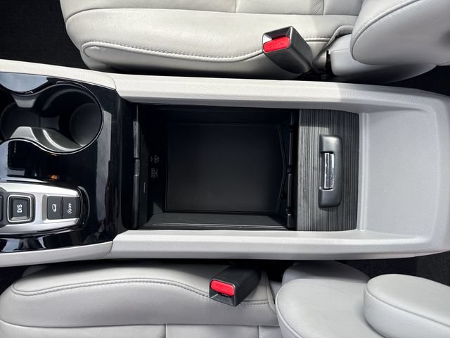 Used 2021 Honda Pilot Touring image 26