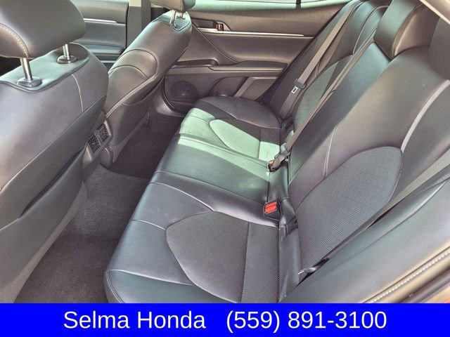 Used 2021 Toyota Camry XSE image 8