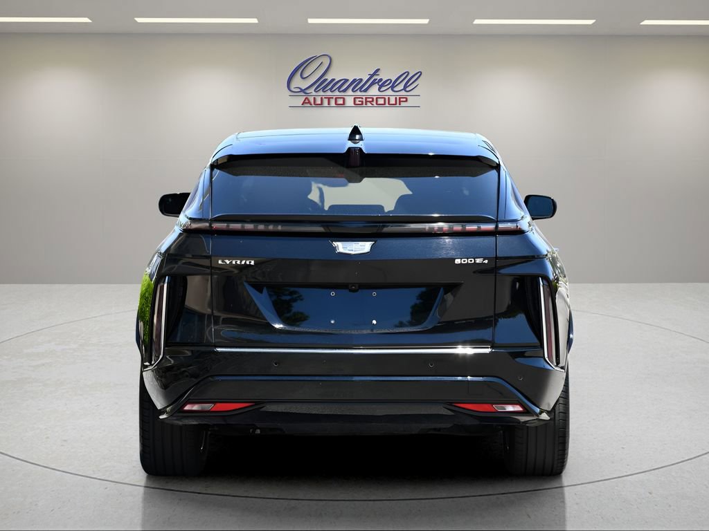 Certified 2024 Cadillac Lyriq Luxury AWD/4WD image 5