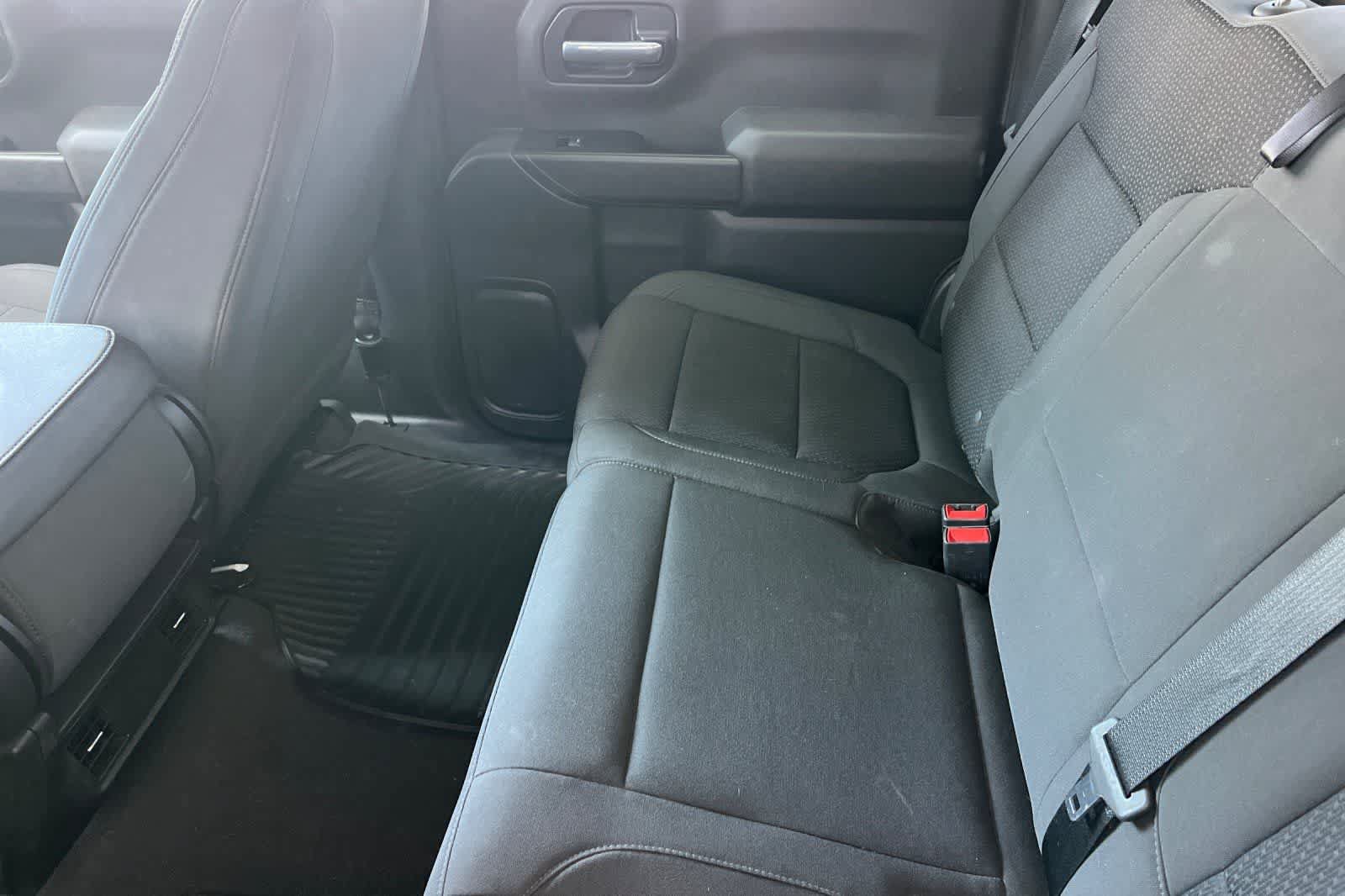 Used 2021 Chevrolet Silverado 1500 Custom w/ Safety Confidence Package AWD/4WD image 5