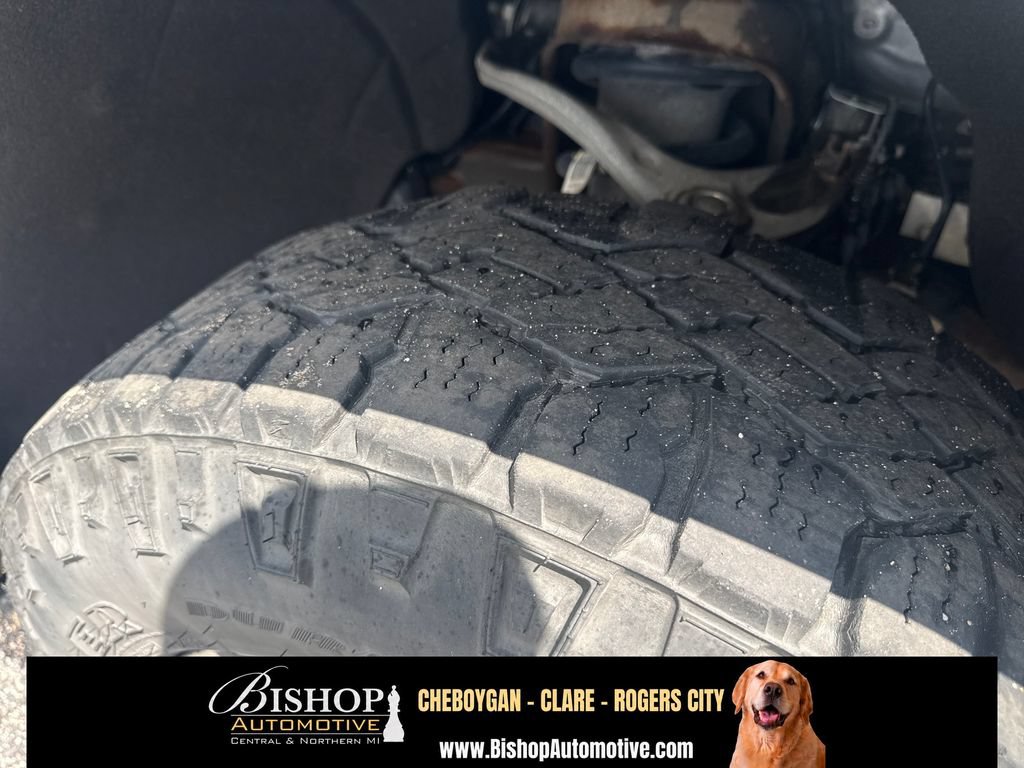 Used 2021 GMC Sierra 1500 AT4 w/ AT4 Premium Package AWD/4WD image 20