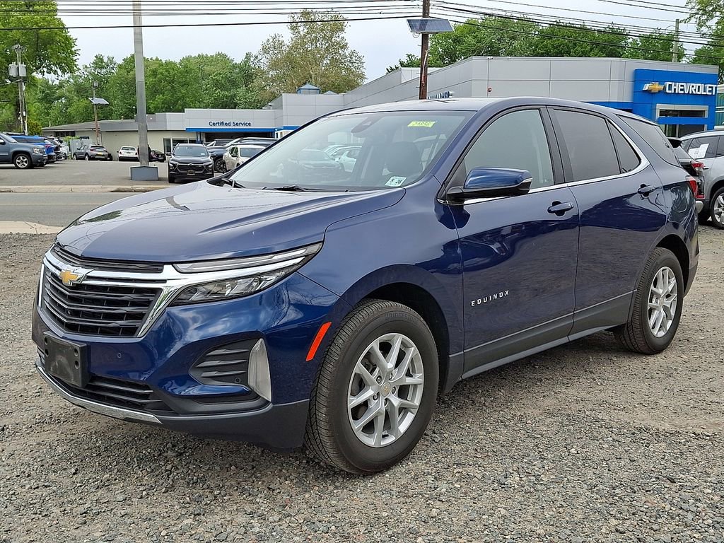 Used 2023 Chevrolet Equinox LT AWD/4WD image 3