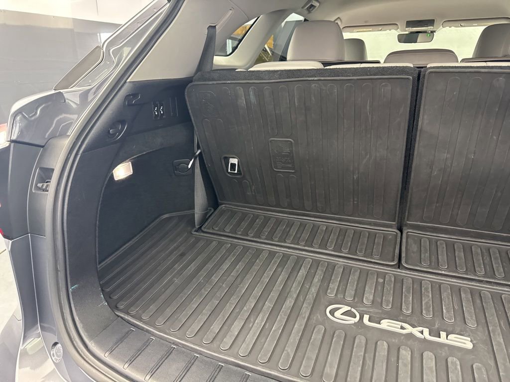 Used 2019 Lexus RX 350L FWD w/ Accessory Package image 42