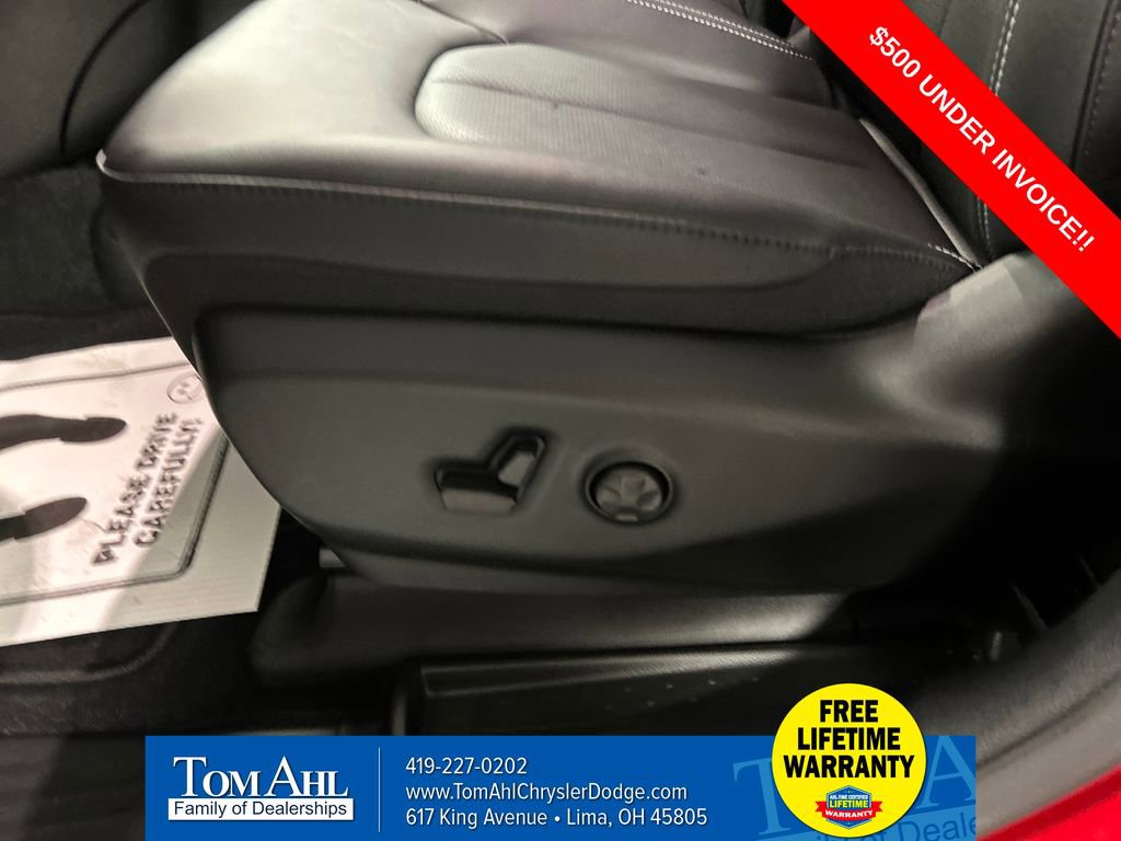 New 2026 Chrysler Voyager LX image 11