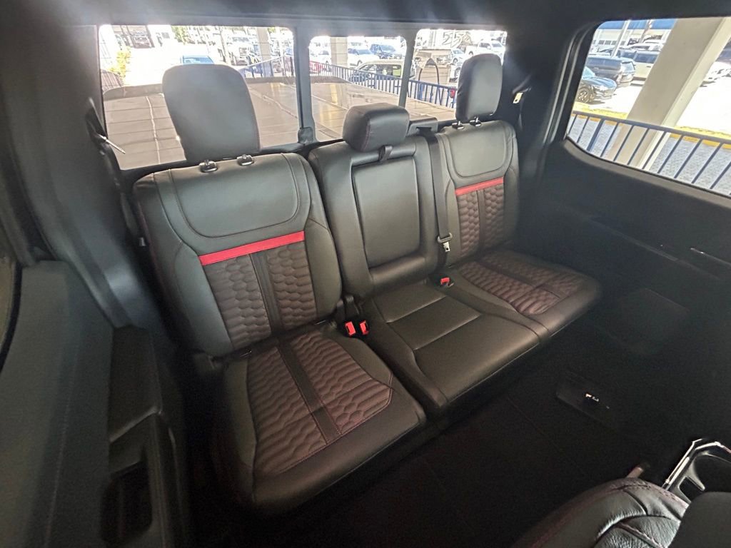 New 2025 Ford F150 Lariat w/ Equipment Group 501A Mid image 27