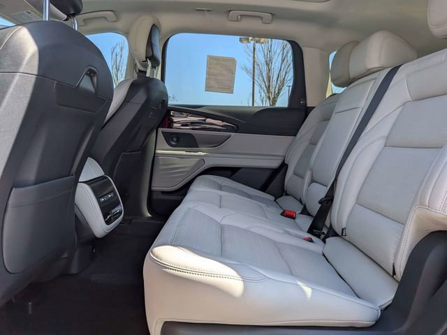 New 2026 Lincoln Nautilus Reserve image 13