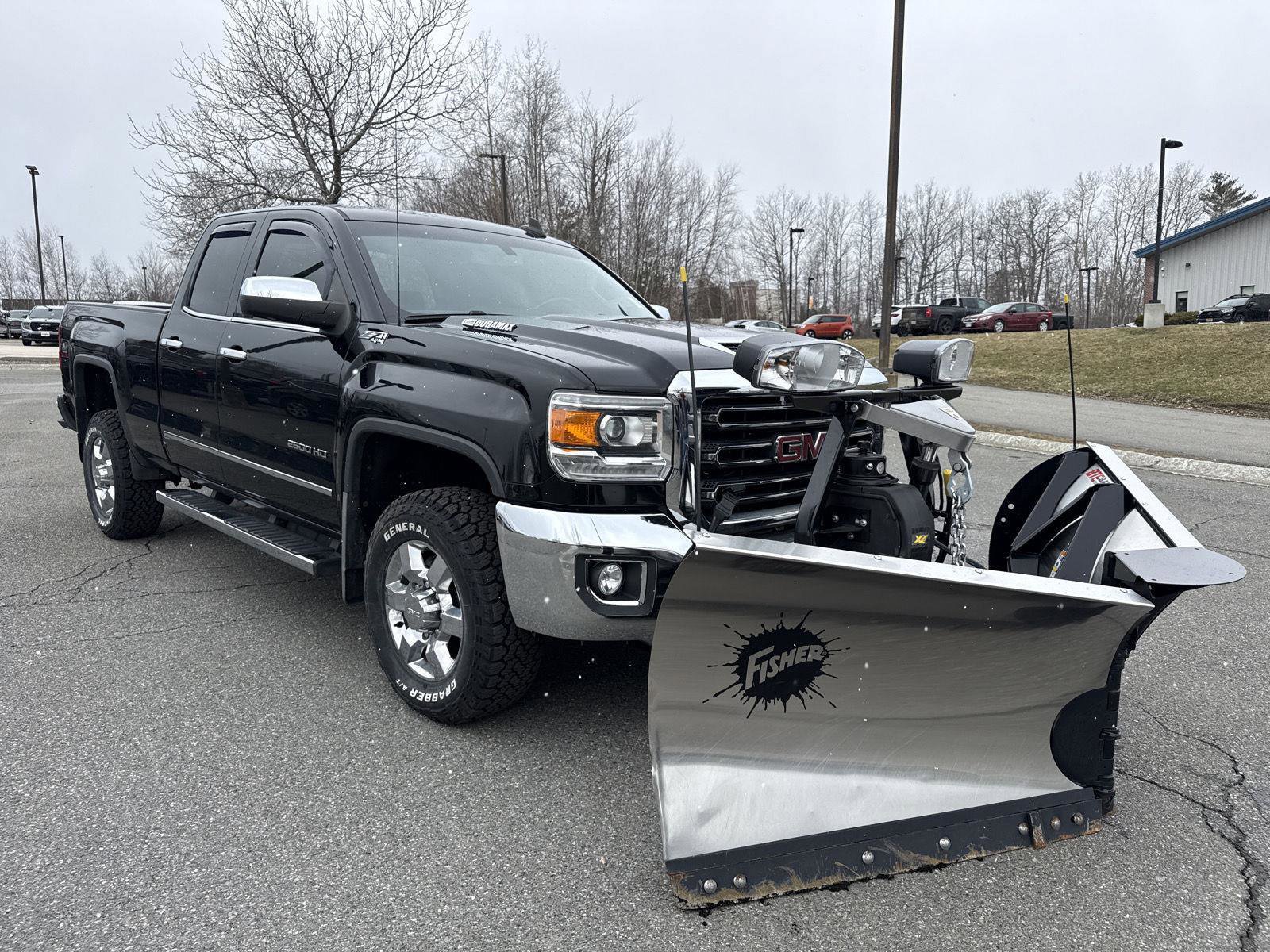 Used 2018 GMC Sierra 2500 SLT w/ Snow Plow Prep Package image 5