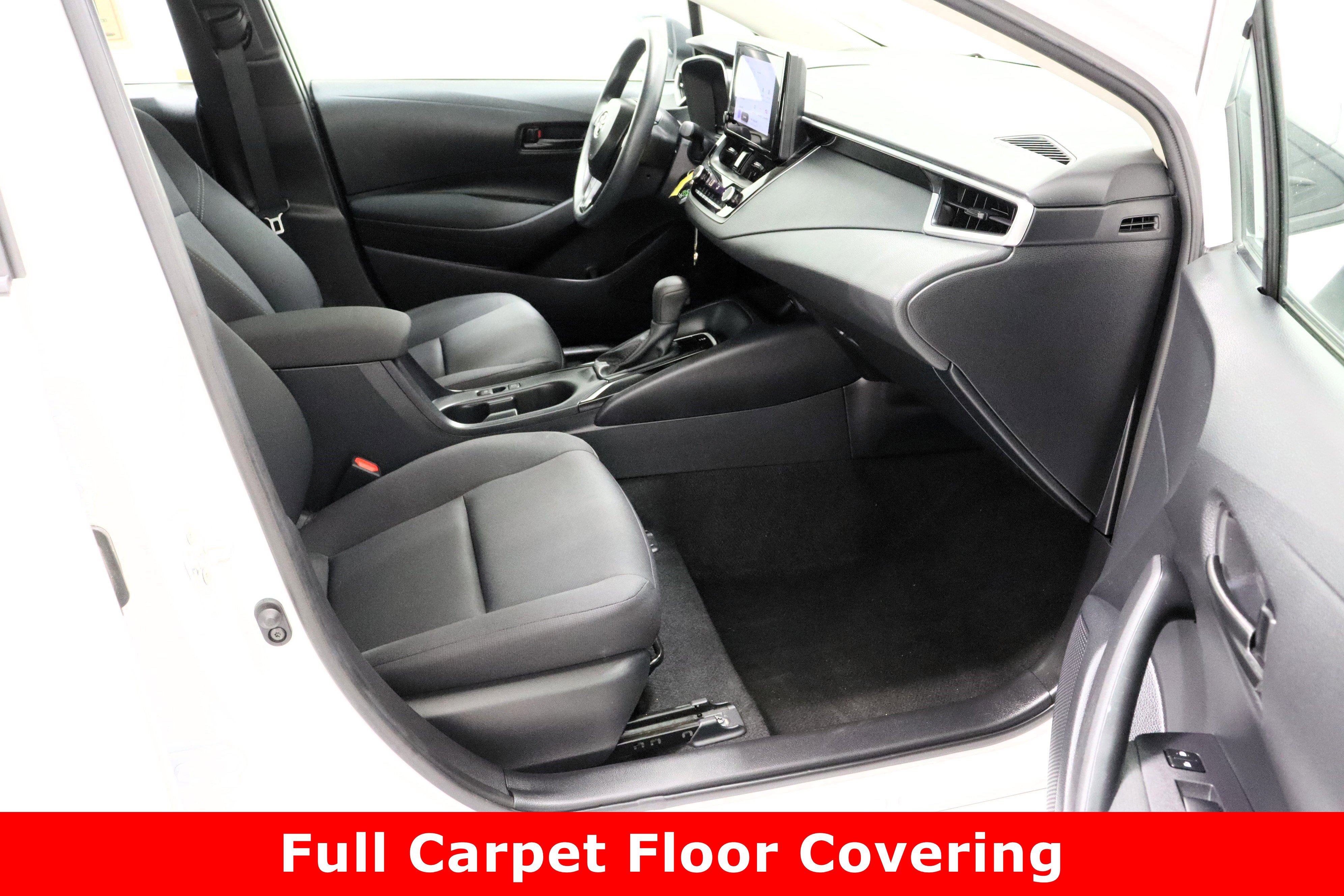 Used 2024 Toyota Corolla LE image 33