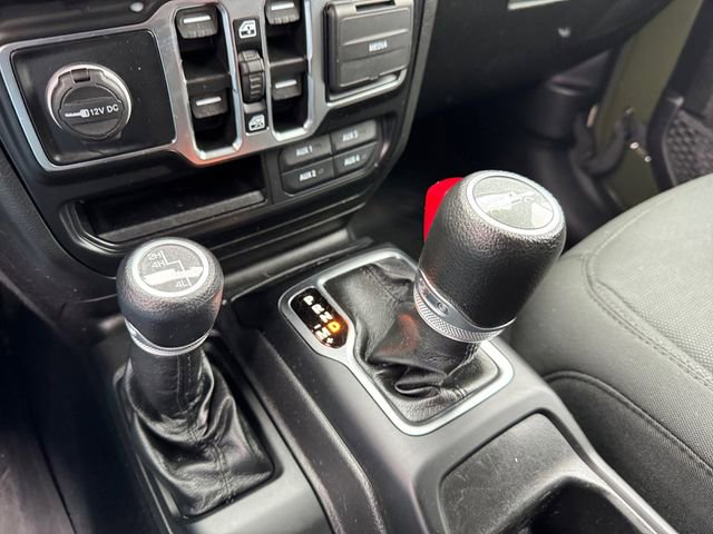 Certified 2022 Jeep Gladiator Willys image 27