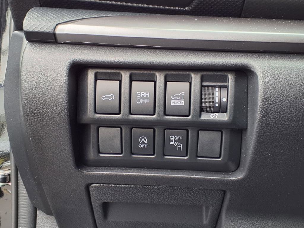 Used 2024 Subaru Forester Premium image 15