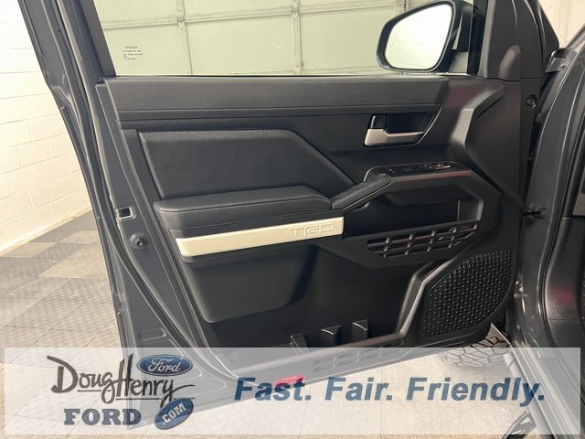 Used 2024 Toyota Tacoma TRD Off-Road image 24