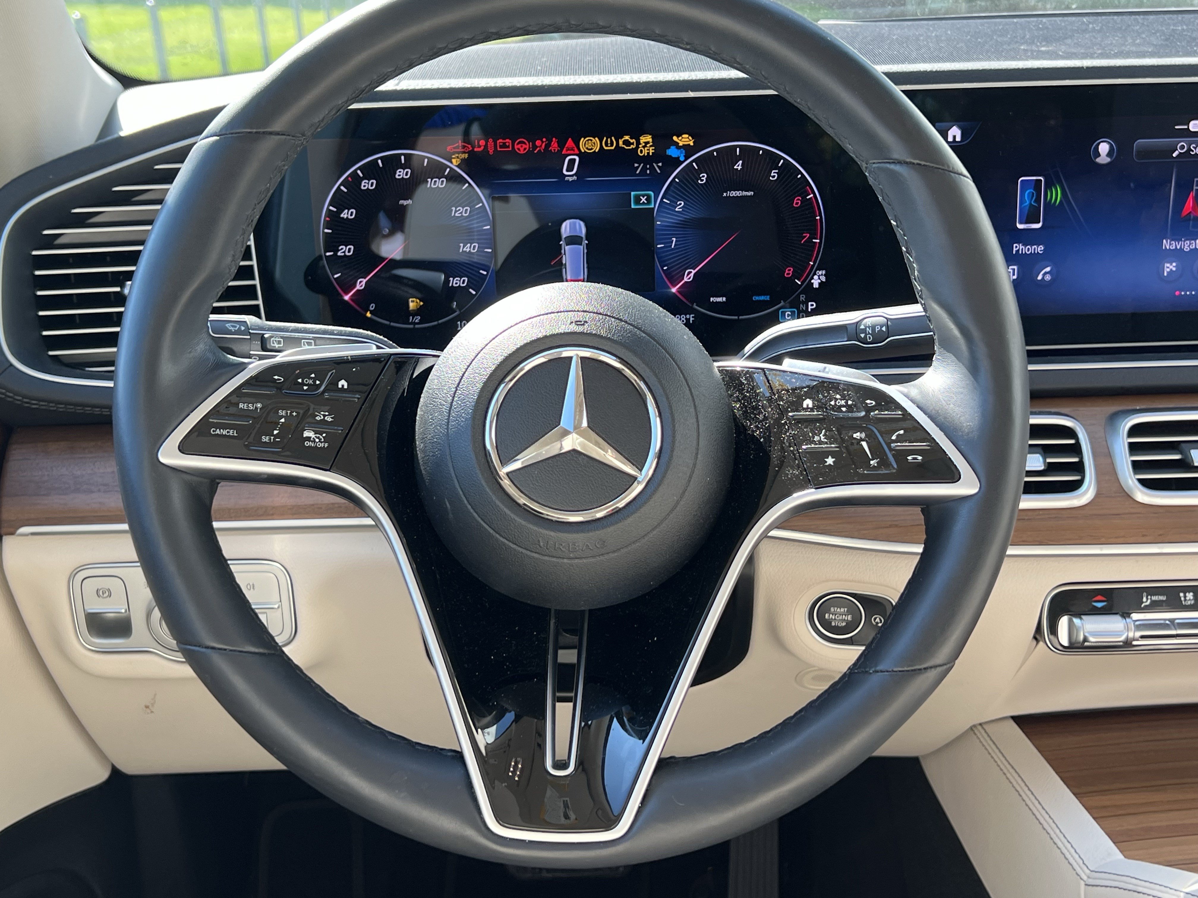 Certified 2024 Mercedes-Benz GLS 450 4MATIC image 17