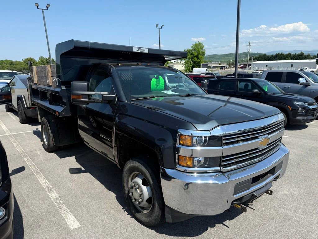 Used 2017 Chevrolet Silverado 3500 W/T w/ WT Convenience Package AWD/4WD image 2
