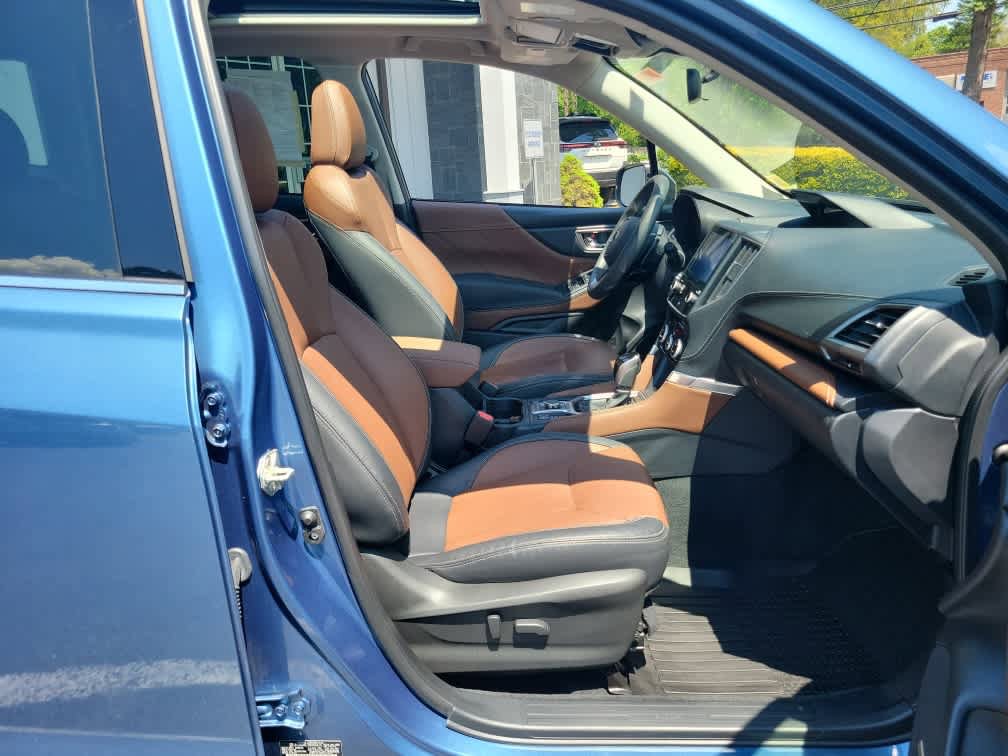 Used 2022 Subaru Forester Touring AWD/4WD image 28