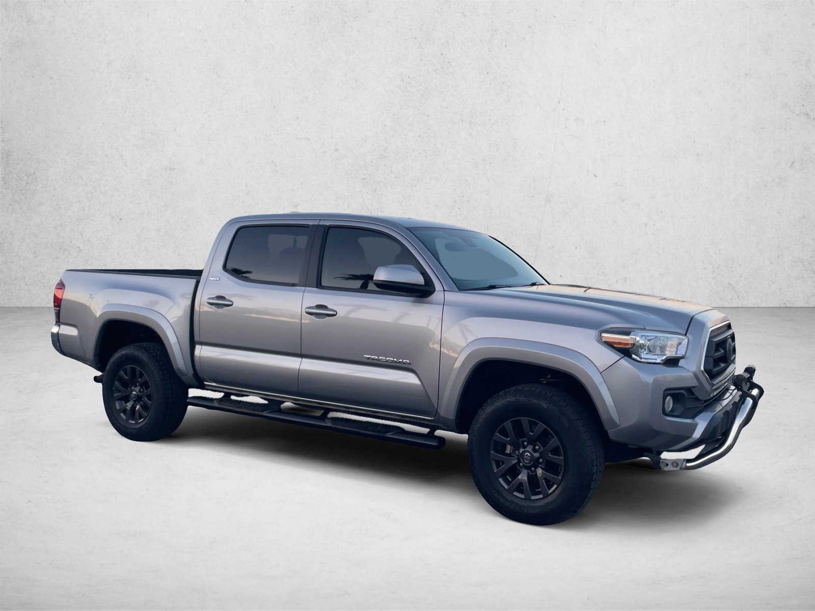 Used 2021 Toyota Tacoma SR5 RWD image 3