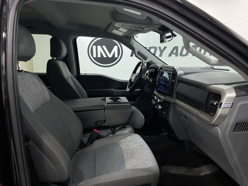 Used 2021 Ford F150 XLT w/ Equipment Group 302A High image 33