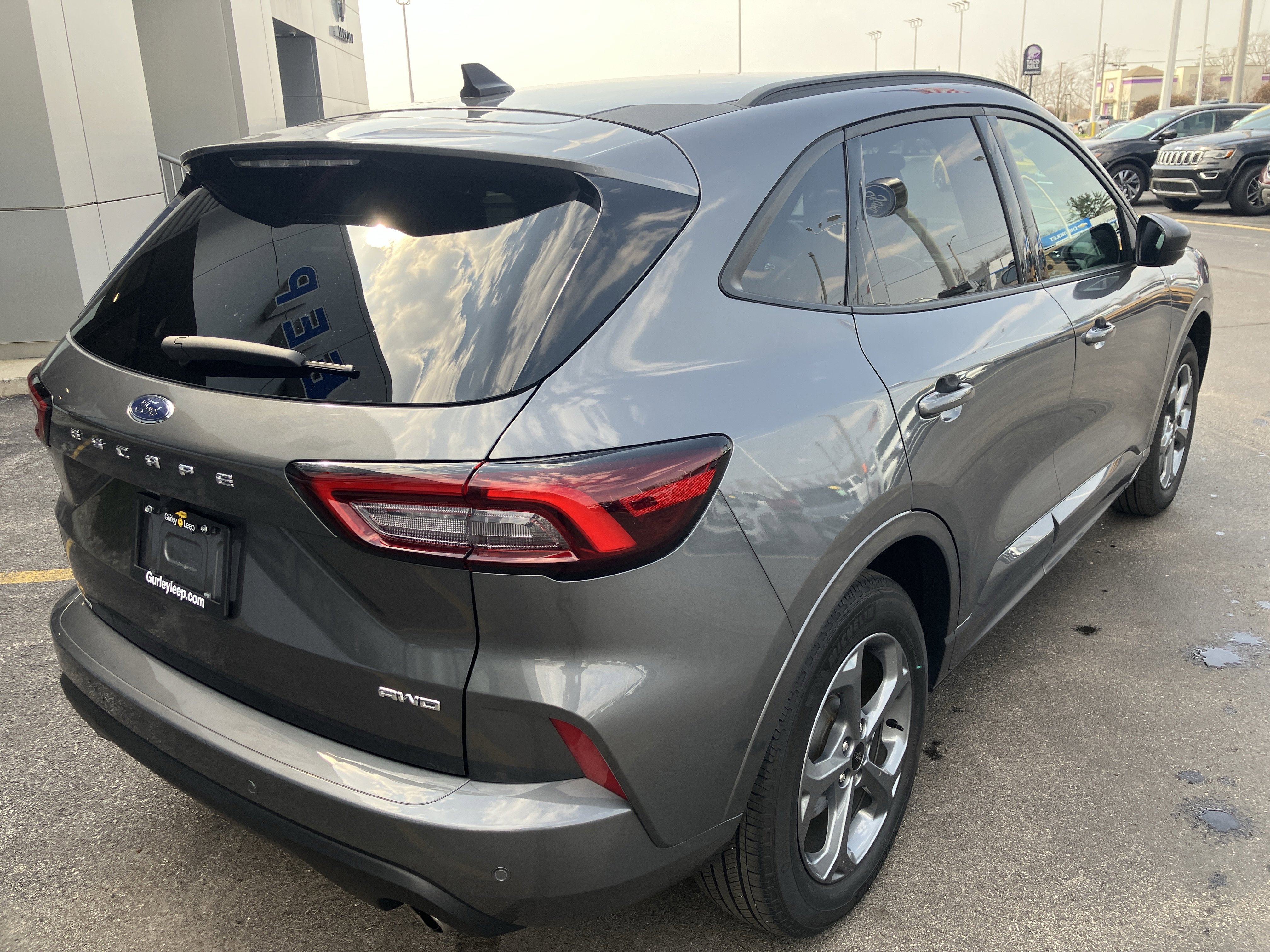 Used 2024 Ford Escape ST-Line w/ Tech Pack #1 image 7