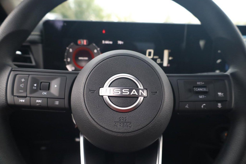 New 2026 Nissan Kicks SV image 9