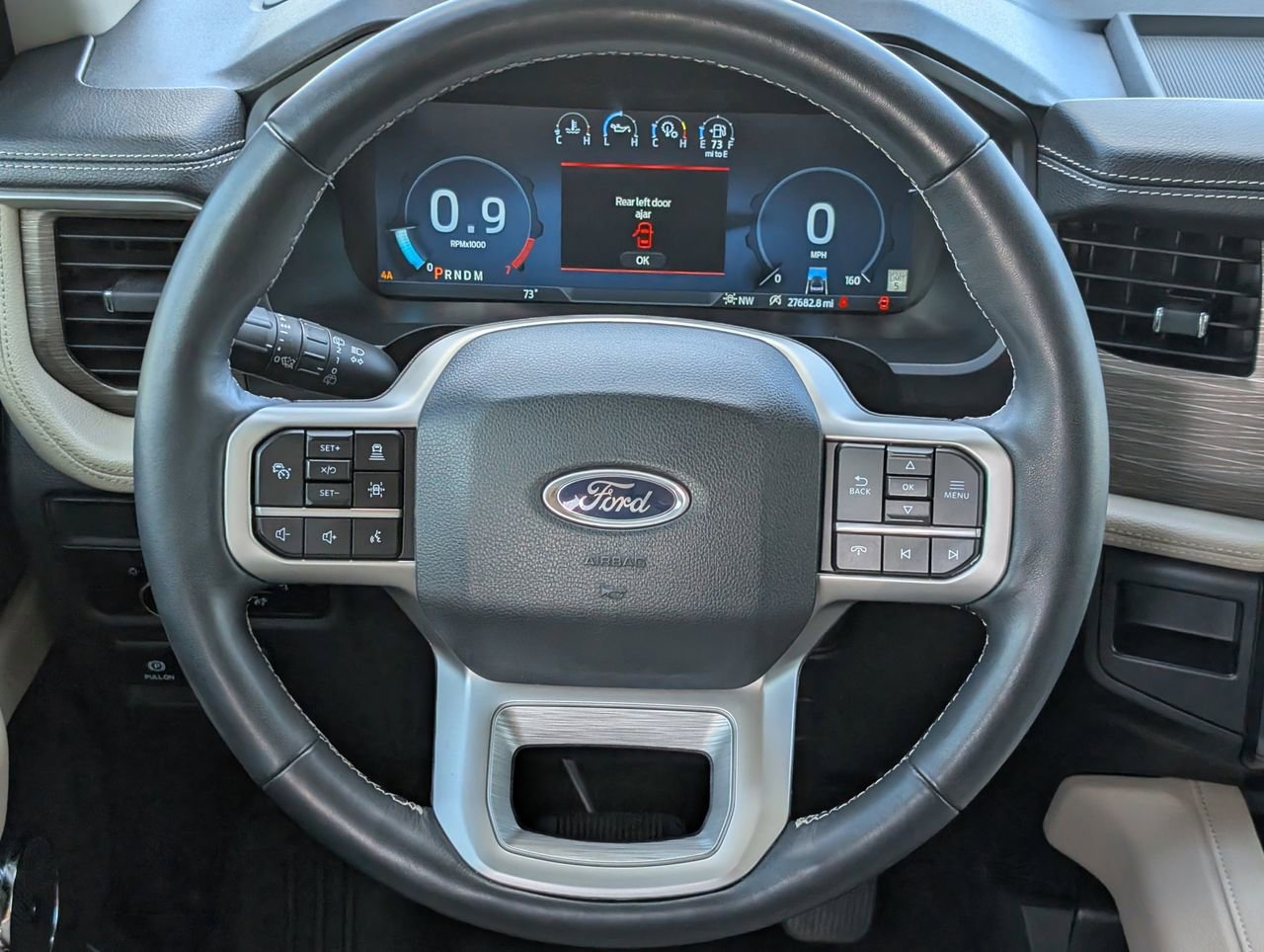 Used 2024 Ford Expedition Limited image 11