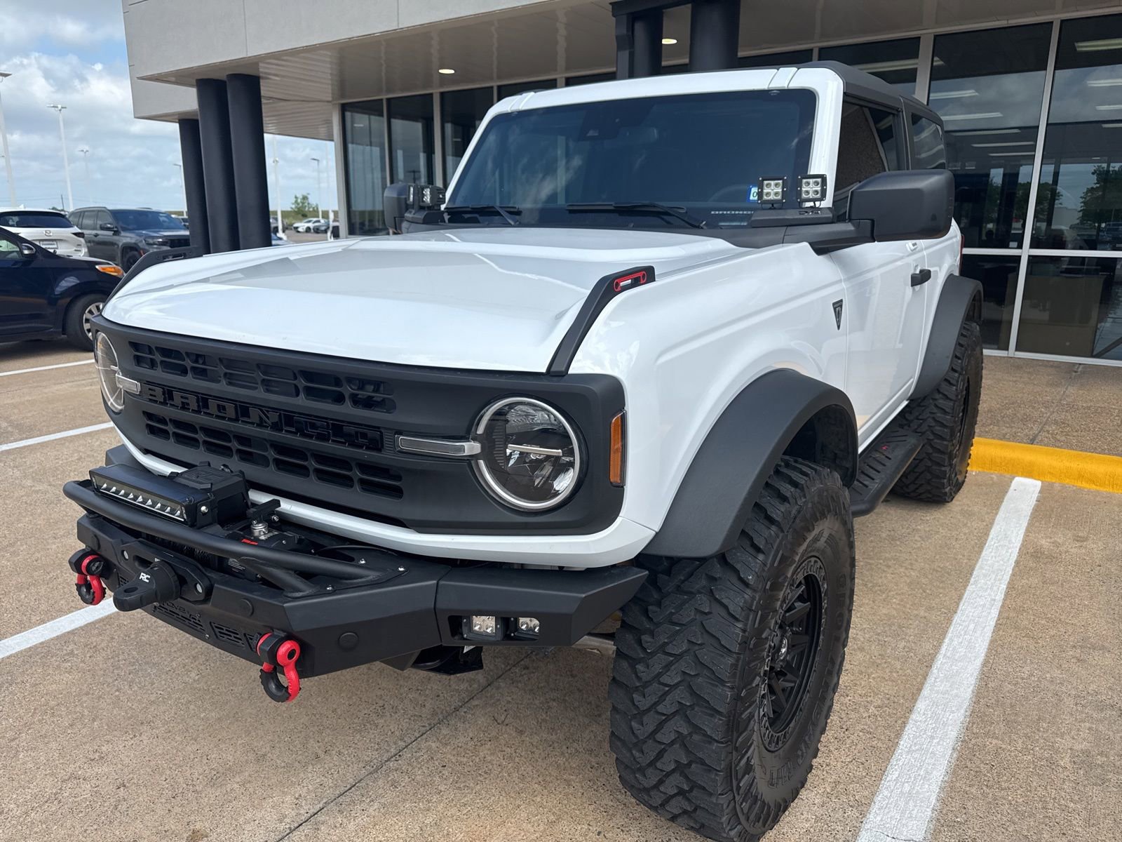 Used 2023 Ford Bronco 2-Door w/ Sasquatch Package image 3