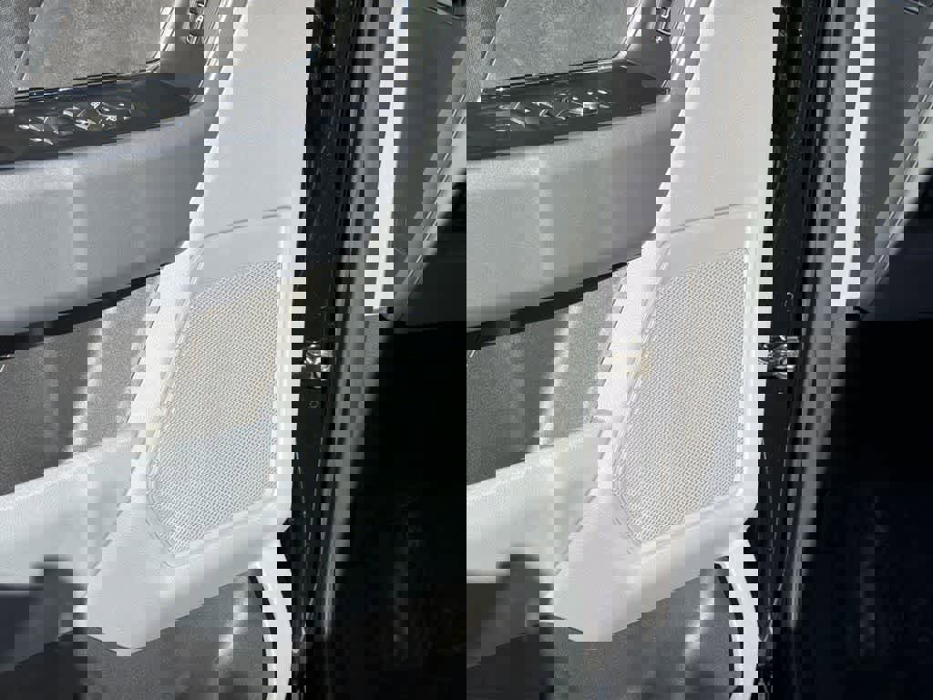 Used 2024 Ford F150 XLT image 23