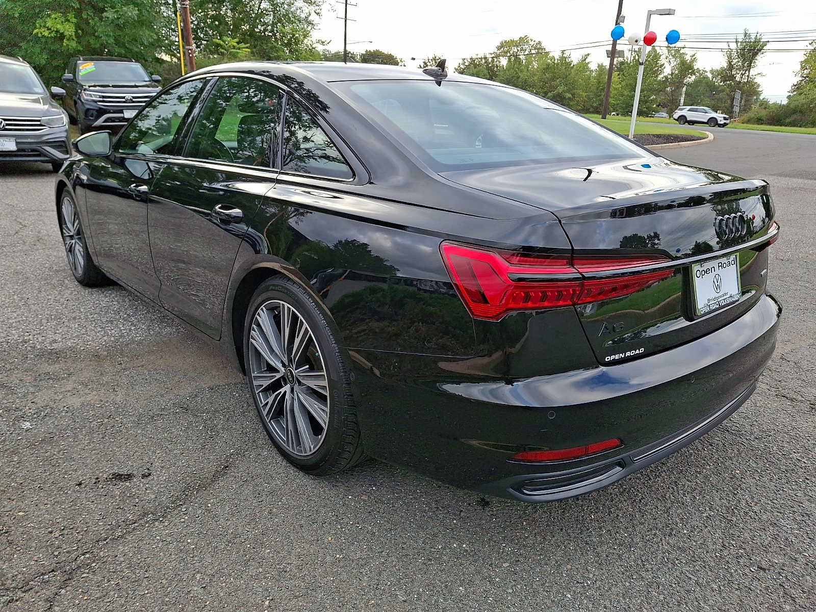 Used 2023 Audi A6 Premium Plus w/ Premium Plus Package AWD/4WD image 4