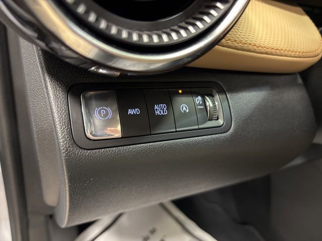 Used 2026 Chevrolet Equinox ACTIV w/ Convenience Package III image 37