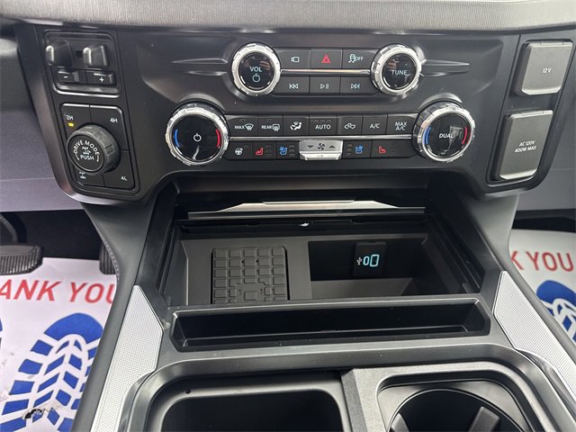 New 2026 Ford F250 Platinum w/ Tremor Off-Road Package image 24