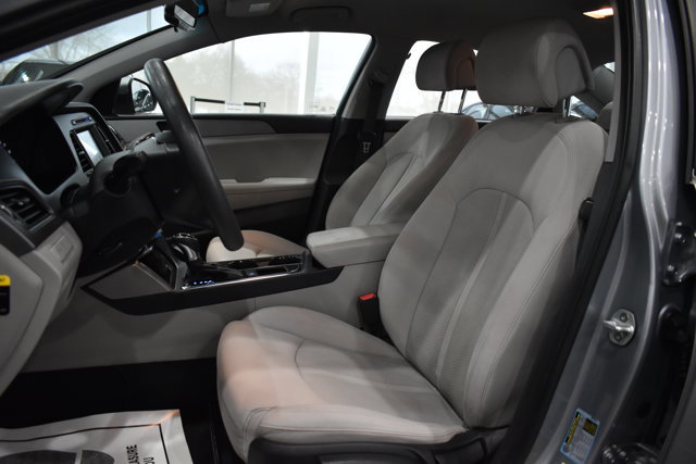 Used 2017 Hyundai Sonata SE image 23