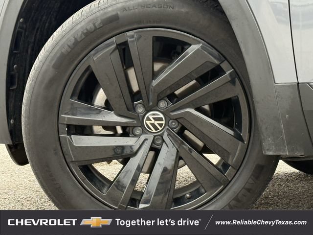 Used 2022 Volkswagen Atlas Cross Sport SE AWD/4WD image 10