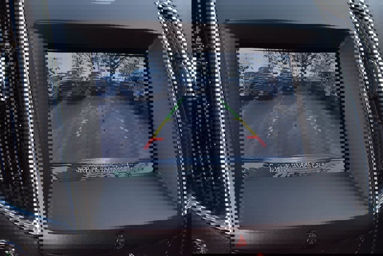 Used 2020 Ford Edge Titanium w/ Equipment Group 301A image 28