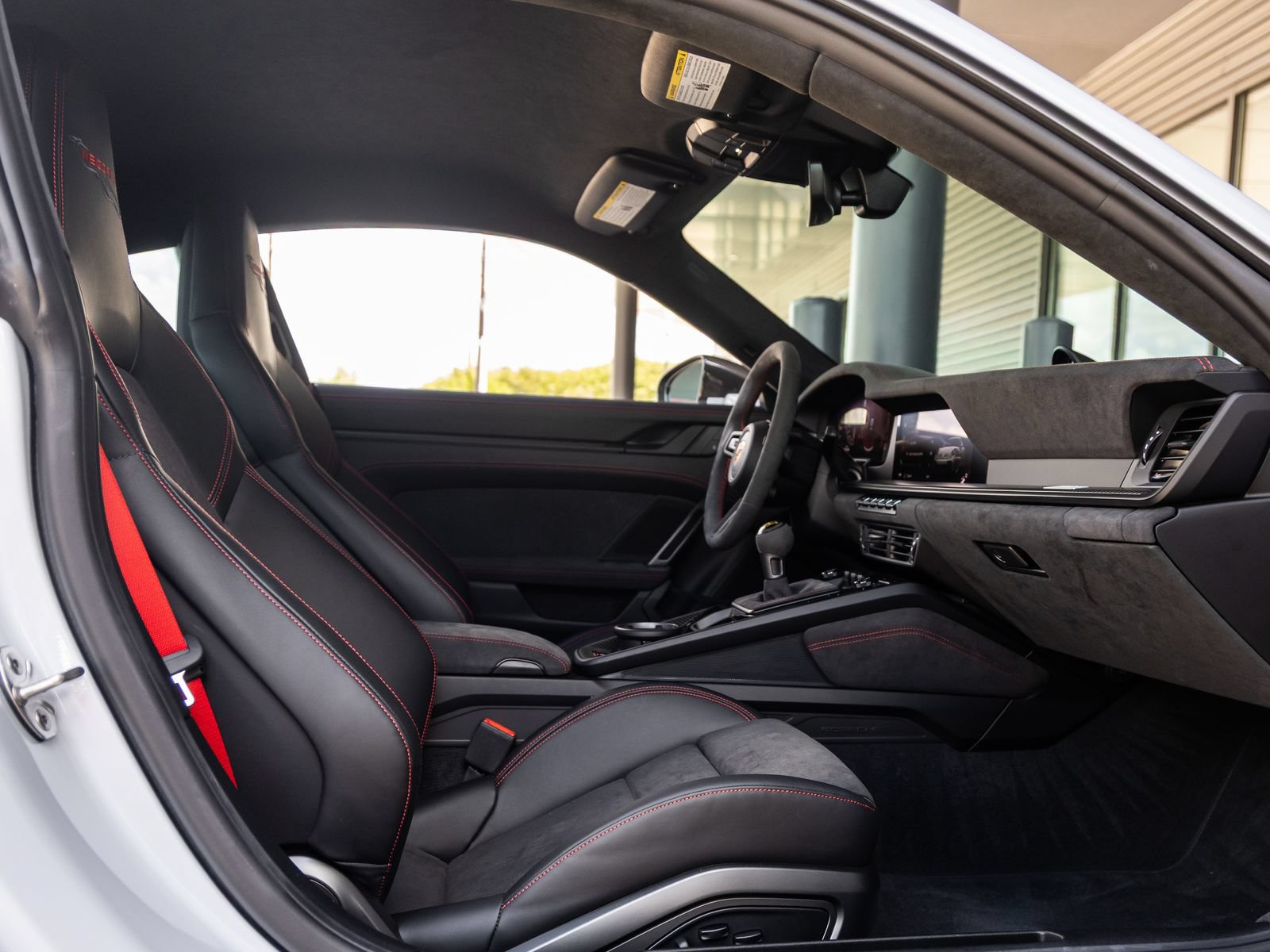 Certified 2026 Porsche 911 GT3 RWD image 57