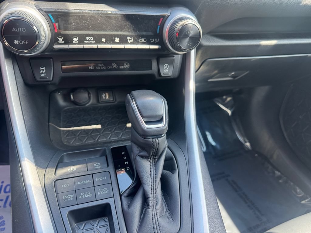 Used 2024 Toyota RAV4 XLE Premium AWD/4WD image 11