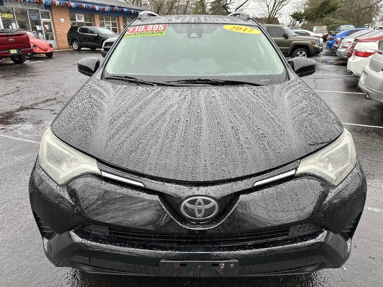 Used 2017 Toyota RAV4 LE image 3