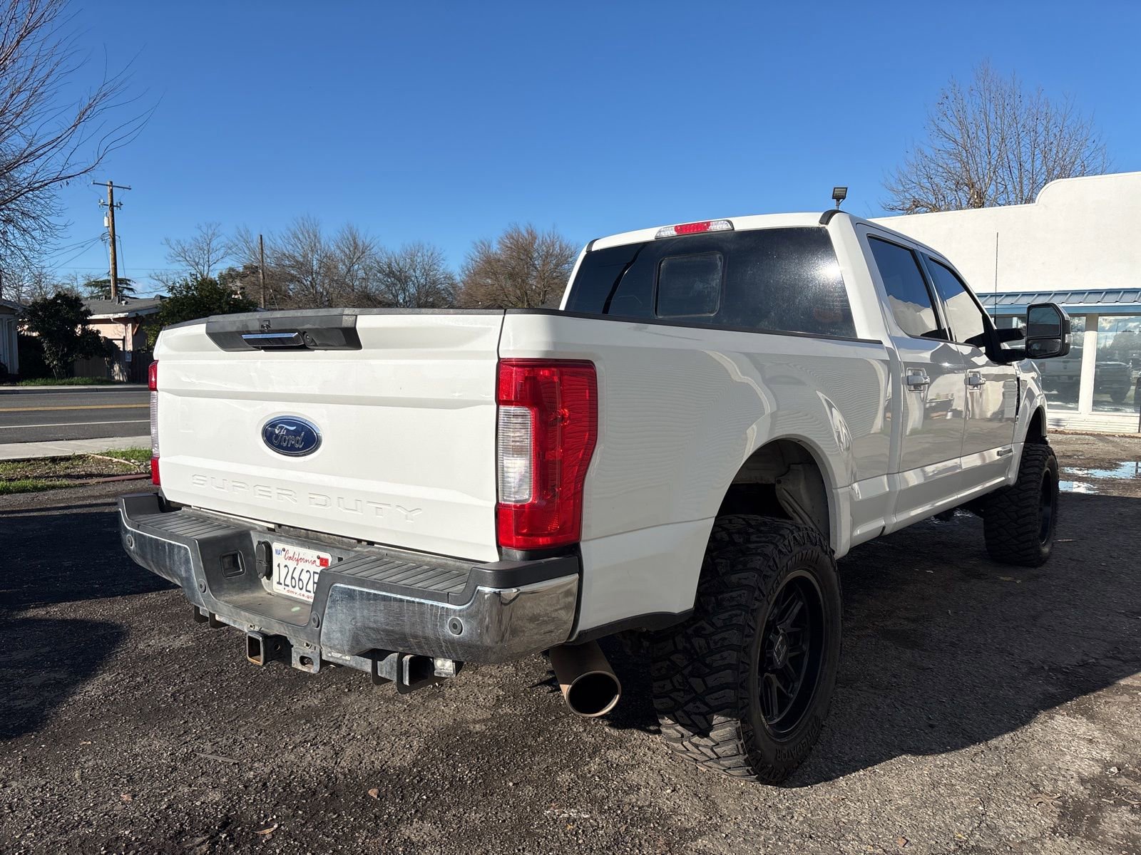Used 2019 Ford F250 Lariat w/ Lariat Value Package image 4