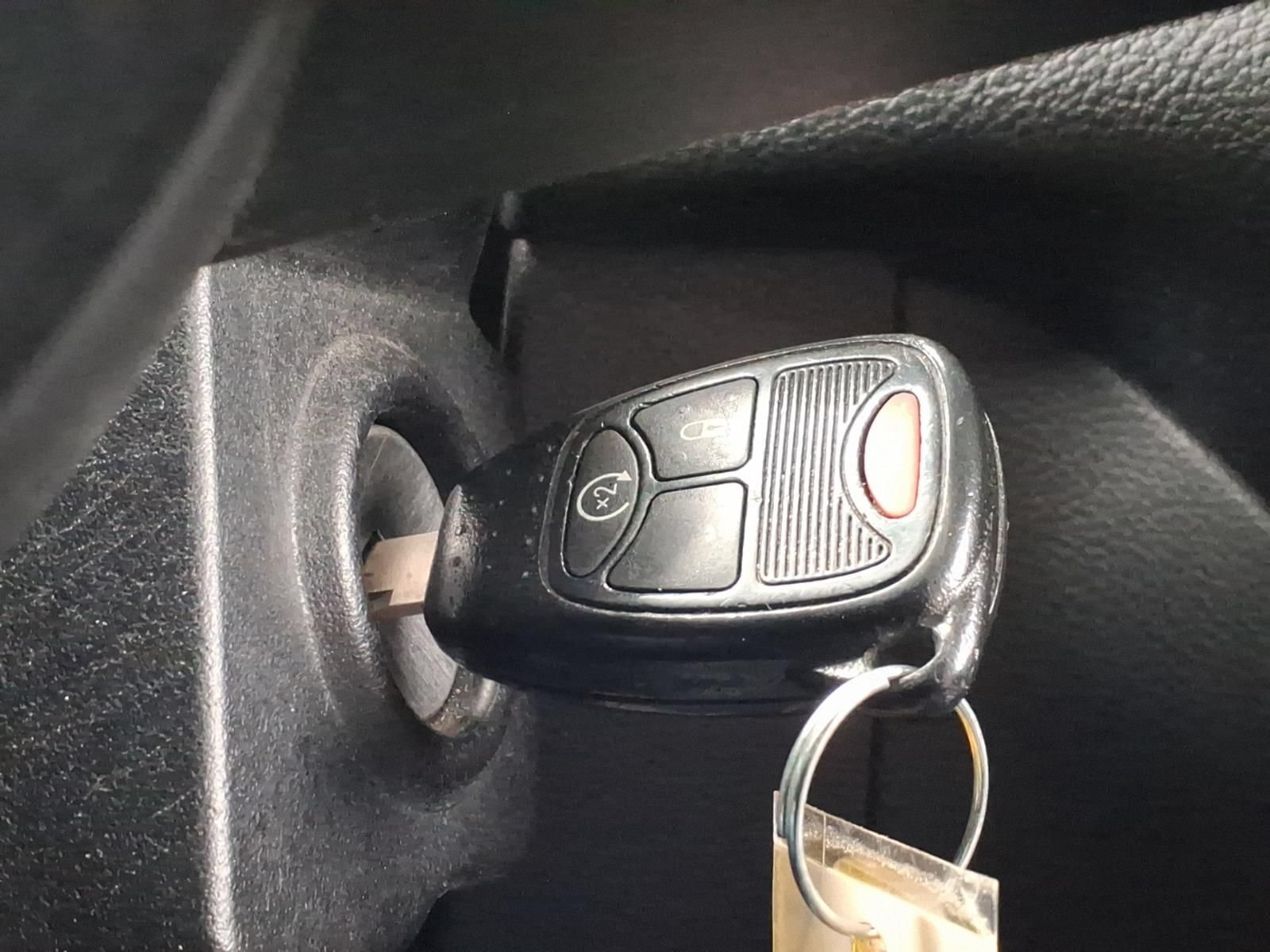 Used 2013 Jeep Wrangler Unlimited Sahara w/ Connectivity Group AWD/4WD image 28