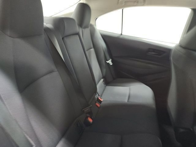 Used 2024 Toyota Corolla LE image 17