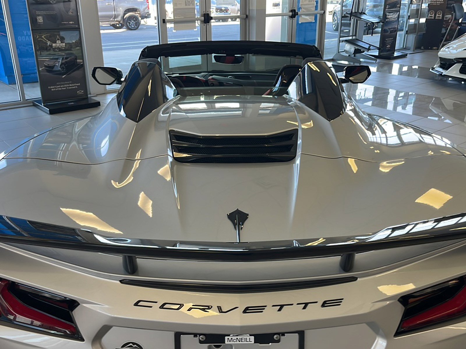 New 2026 Chevrolet Corvette Stingray Premium Conv w/ Z51 Performance Package image 13