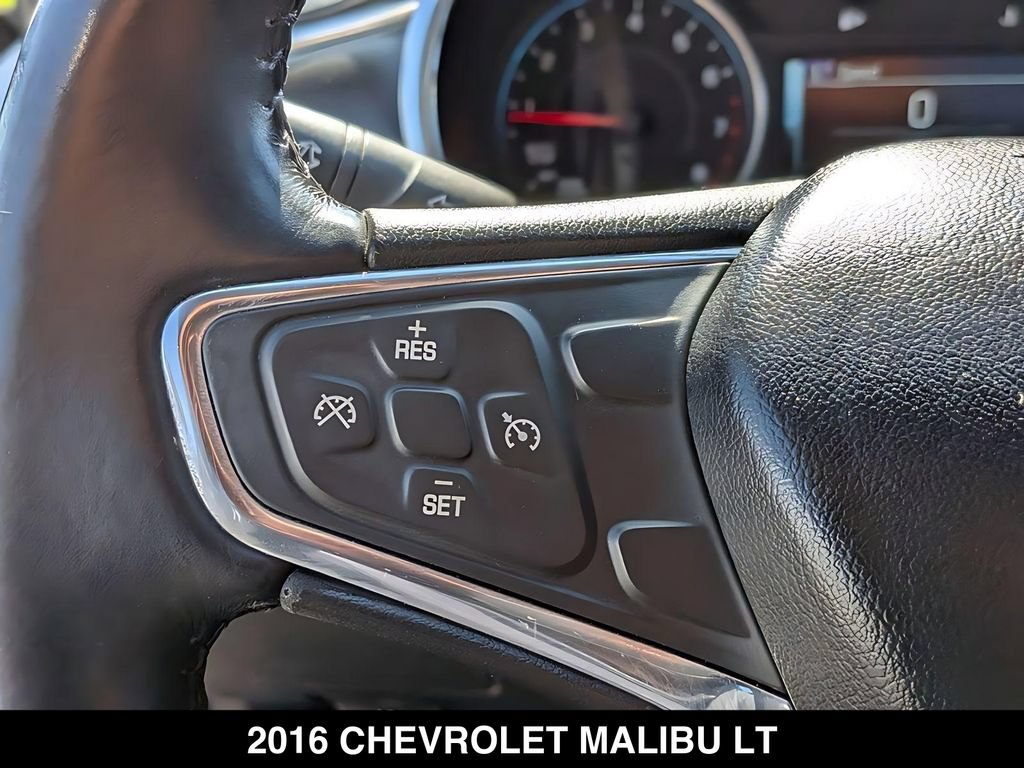 Used 2016 Chevrolet Malibu LT w/ Leather Package FWD image 19