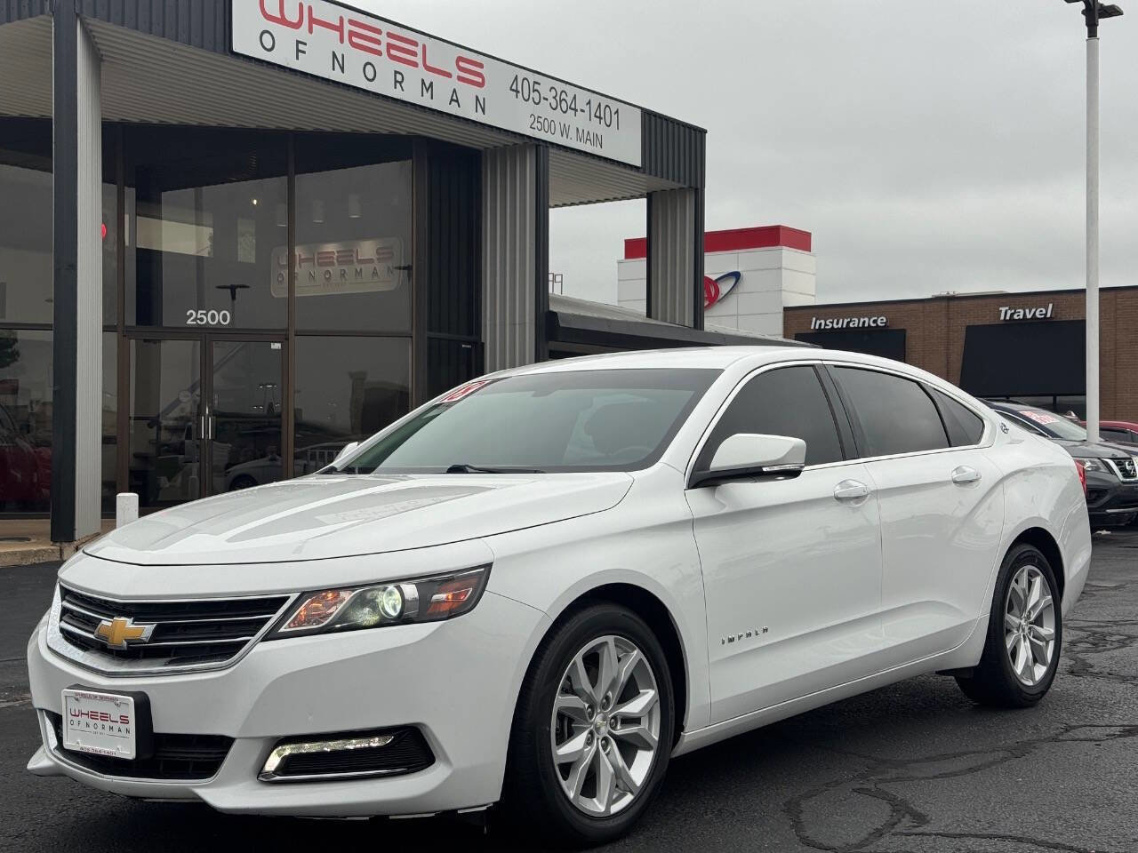 Used 2018 Chevrolet Impala LT FWD image 1
