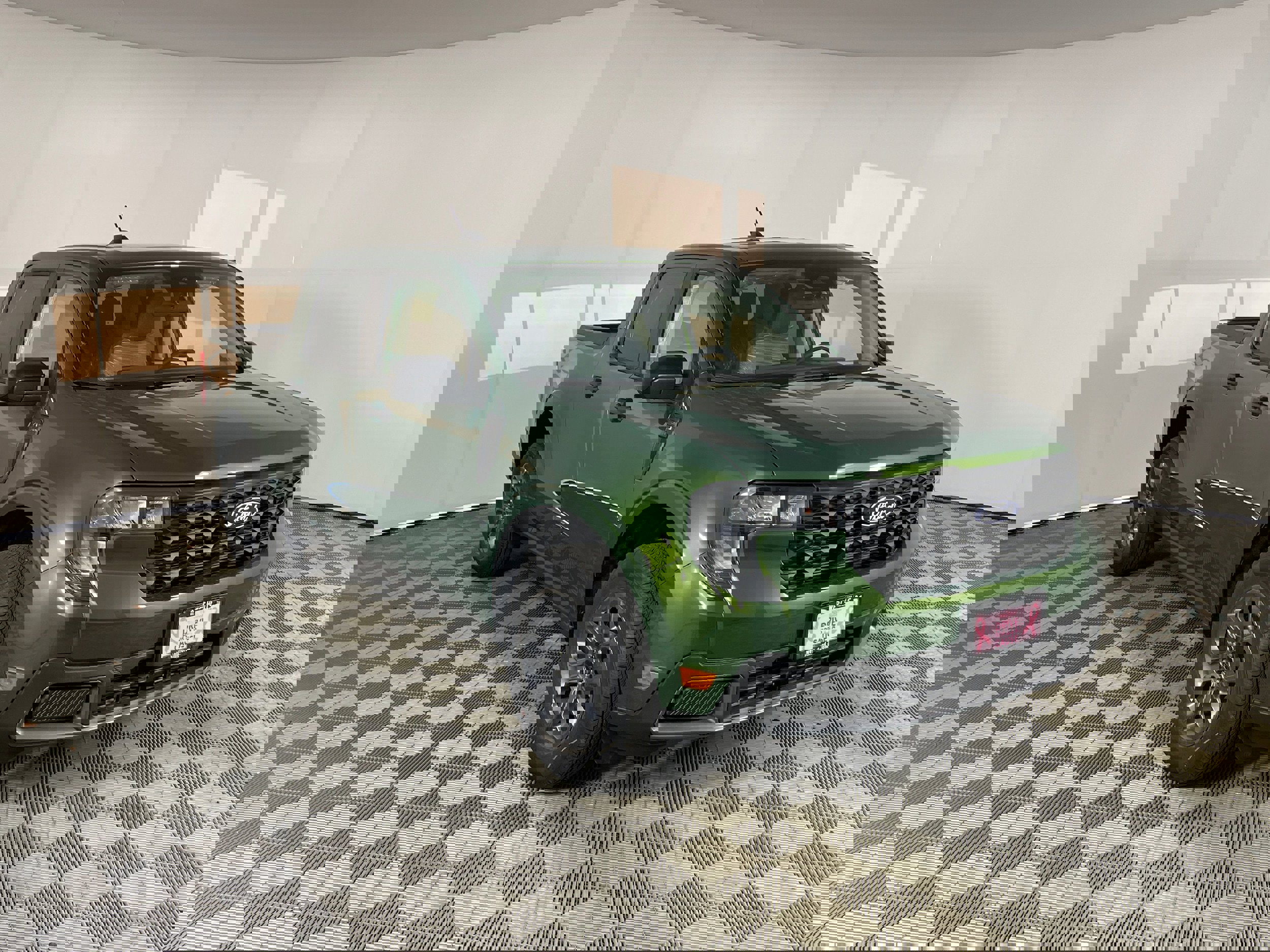 New 2025 Ford Maverick XLT w/ XLT Luxury Package image 7