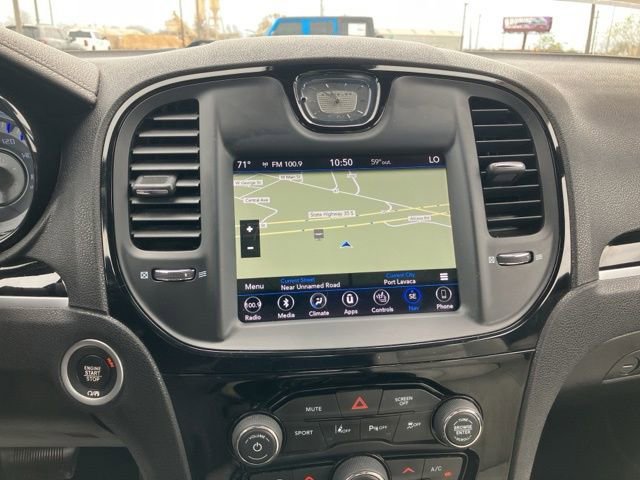 Used 2019 Chrysler 300 S w/ Safetytec Plus Group image 30
