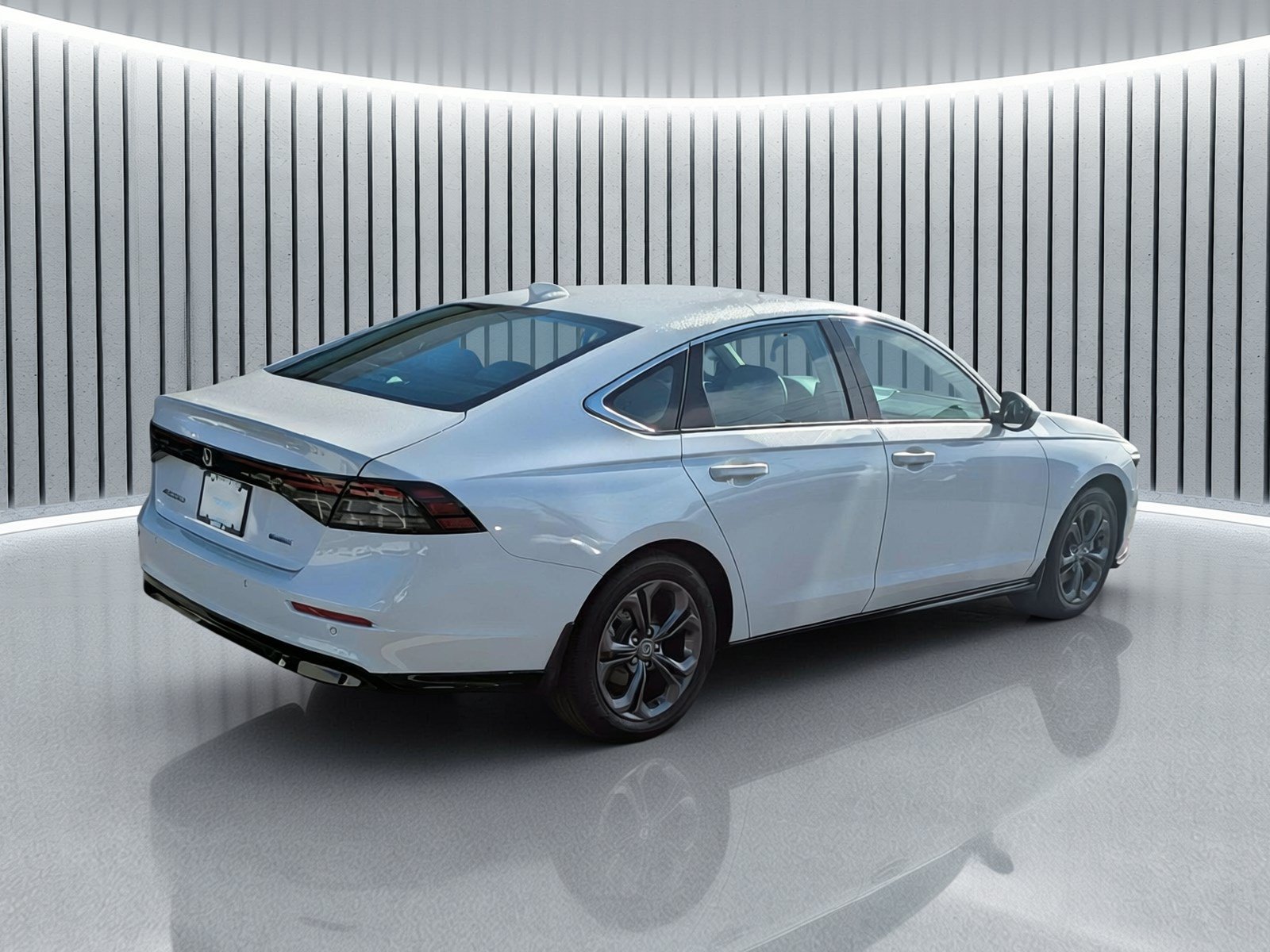 Certified 2025 Honda Accord EX-L image 6