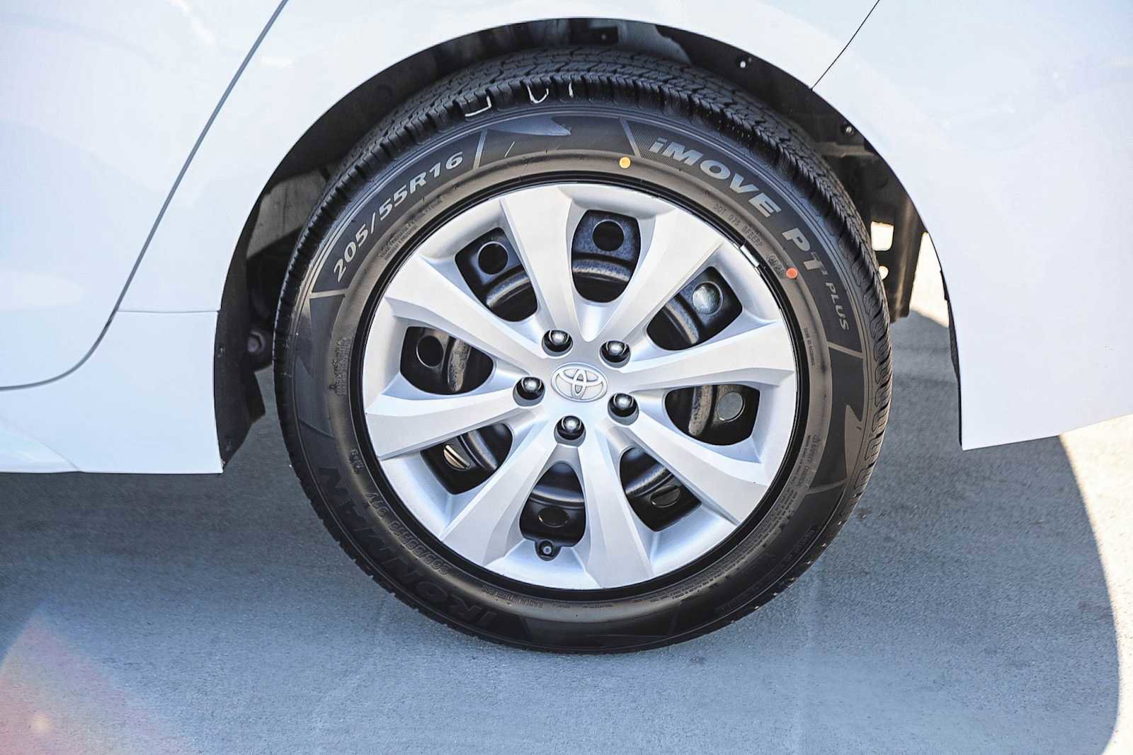 Certified 2023 Toyota Corolla LE image 12