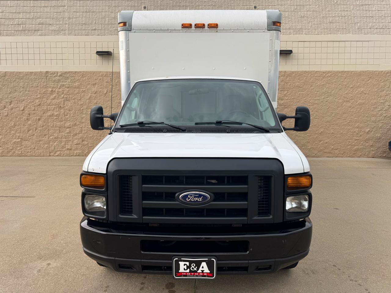 Used 2015 Ford E-350 and Econoline 350 Super Duty RWD image 7