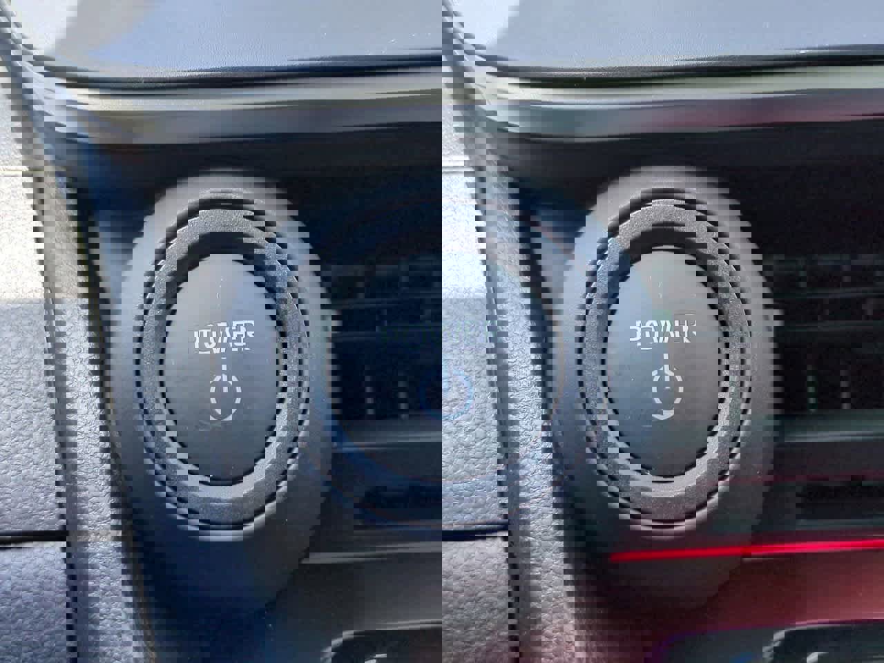 New 2026 Toyota Prius Plug-In Hybrid FWD image 27