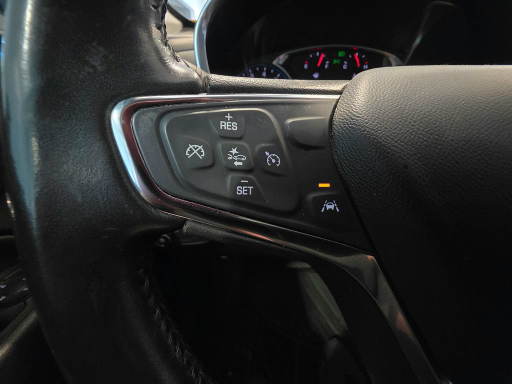 Used 2020 Chevrolet Equinox LT FWD image 15