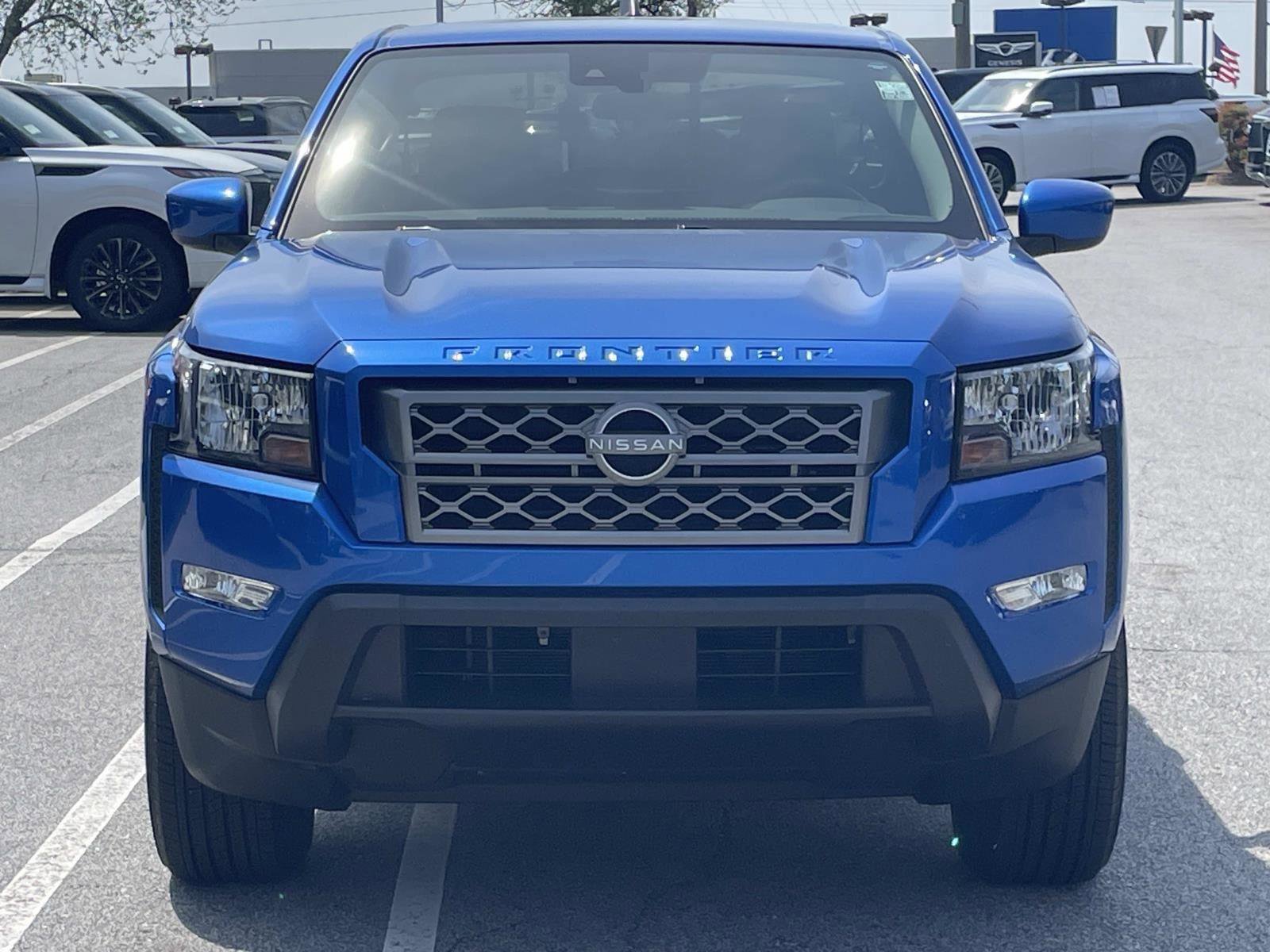 Used 2024 Nissan Frontier SV w/ SV Convenience Package image 6