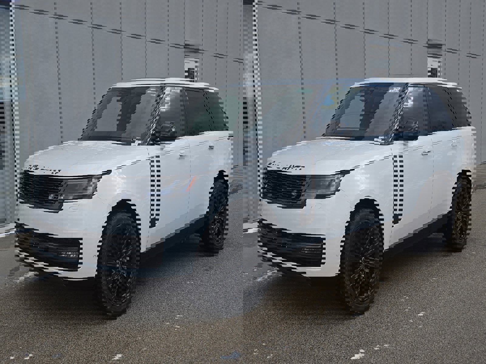 New 2025 Land Rover Range Rover SE image 1